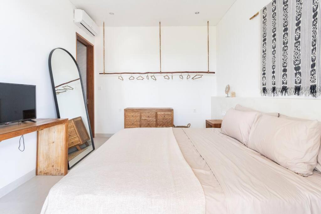 Twin - Cosy 2 Bdr W/pool. *